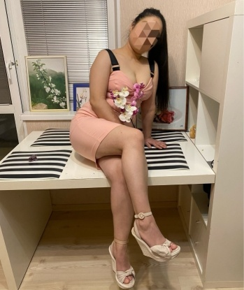 💋🔥 У меня есть все для того, чтобы сделать нашу встречу незабываемой – обворожительная внешность, умение слушать и прекрасное чувство юмора.
Мои услуги включают классический секс, оральные ласки и многое другое. Я всегда открыта для новых экспериментов и готова удовлетворить тебя во всех отношениях. Отличные отзывы подтверждают мою профессиональность и умение доставлять удовольствие.
Мое фото настоящее, что ты можешь проверить при личной встрече. Жду тебя в Москве для незабываемого времяпрепровождения. 🌃💫 Ольга